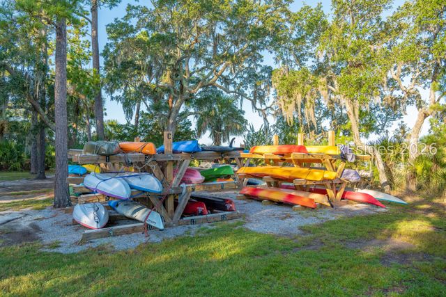 3 Crabtree Ln, Bluffton, SC 29910