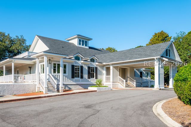 3 Crabtree Ln, Bluffton, SC 29910