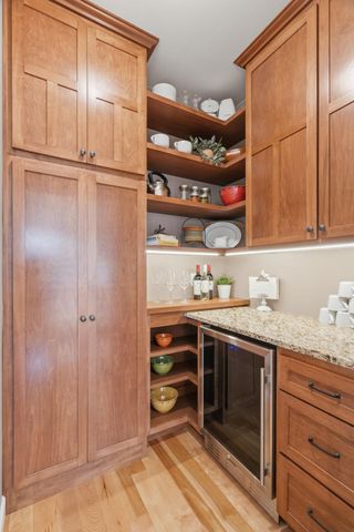 1268 Lincolntown Avenue, Mahtomedi, MN 55115