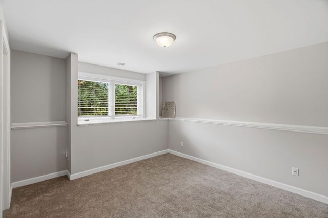 1268 Lincolntown Avenue, Mahtomedi, MN 55115
