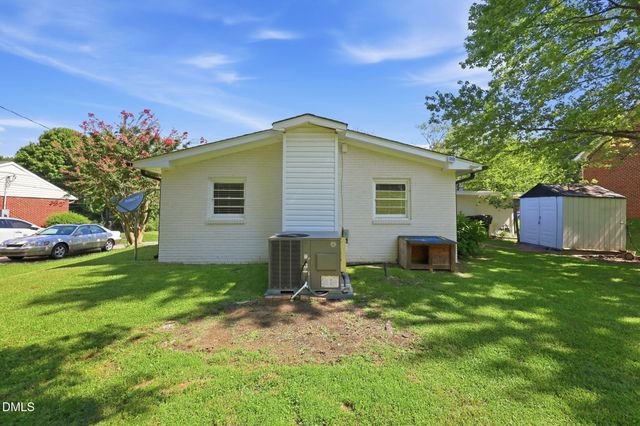 815 Scott Street, Burlington, NC 27215