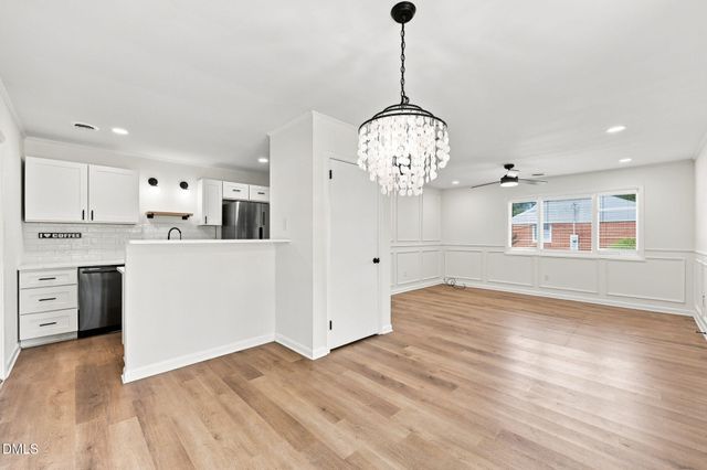 815 Scott Street, Burlington, NC 27215