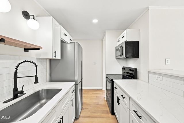 815 Scott Street, Burlington, NC 27215