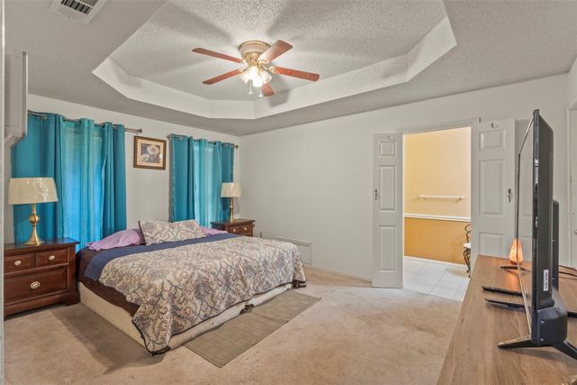 853 Woodridge Circle, Desoto, TX 75115