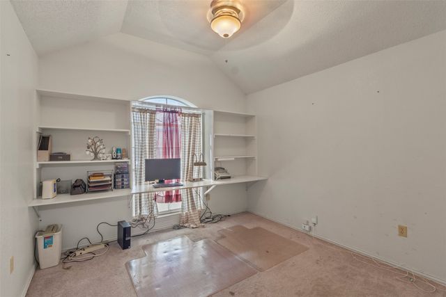 853 Woodridge Circle, Desoto, TX 75115