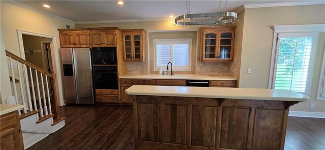 15054 Cedar Street, Leawood, KS 66224