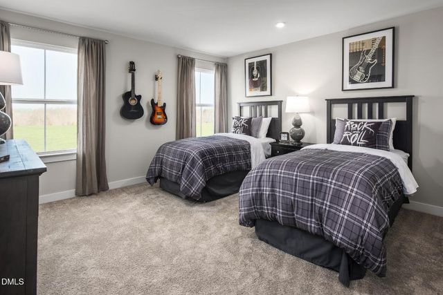 61 Lismore Street, Sanford, NC 27330