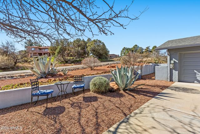 70 STARLIGHT Way, Sedona, AZ 86351