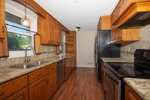 1624 36th STREET, Kenosha, WI 53140