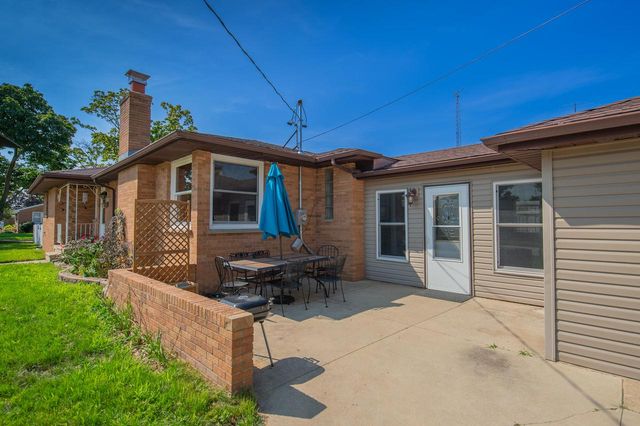 1624 36th STREET, Kenosha, WI 53140