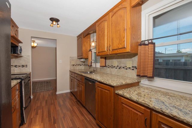1624 36th STREET, Kenosha, WI 53140