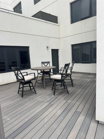 4415 College Point Boulevard C6, Flushing, NY 11355