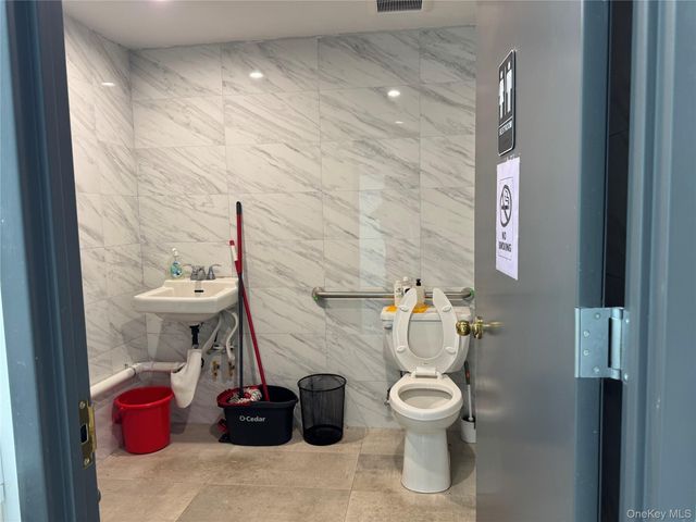 4415 College Point Boulevard C6, Flushing, NY 11355