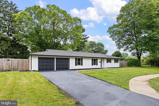 16 KORDA DR, Newark, DE 19713