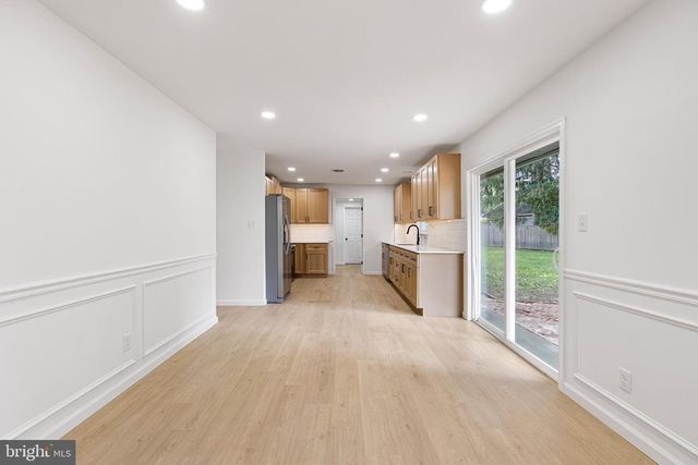 16 KORDA DR, Newark, DE 19713