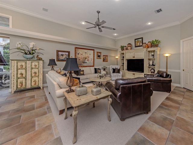 302 STONE BRIAR CREEK DRIVE, Venice, FL 34292