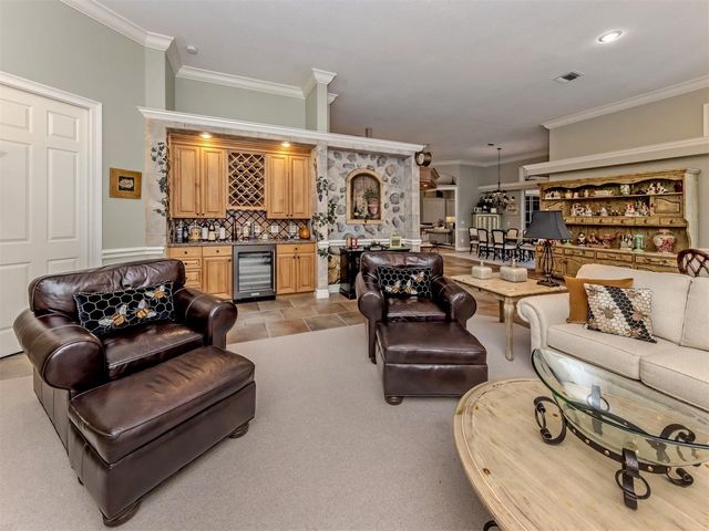 302 STONE BRIAR CREEK DRIVE, Venice, FL 34292