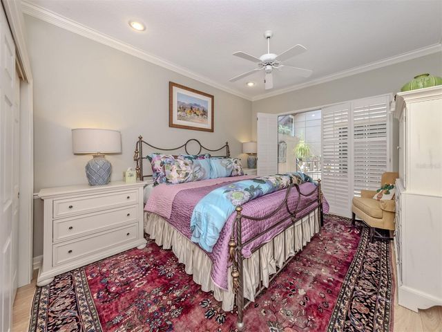302 STONE BRIAR CREEK DRIVE, Venice, FL 34292