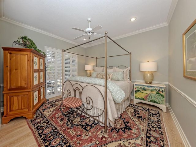 302 STONE BRIAR CREEK DRIVE, Venice, FL 34292