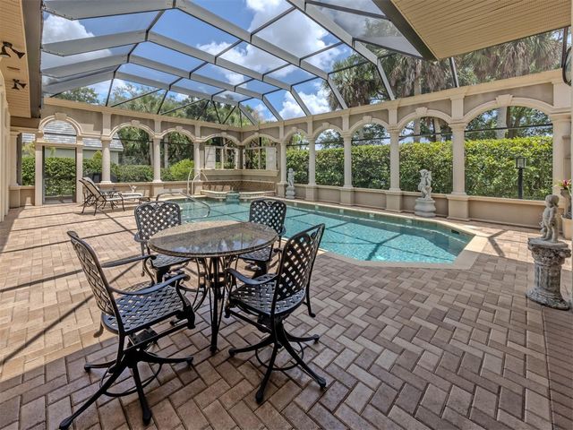 302 STONE BRIAR CREEK DRIVE, Venice, FL 34292