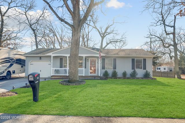 301 Chestnut Drive, Lanoka Harbor, NJ 08734