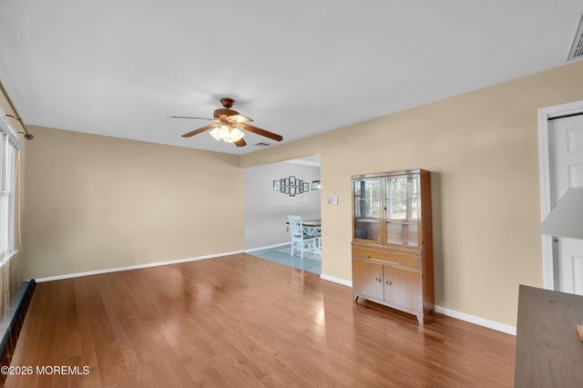 301 Chestnut Drive, Lanoka Harbor, NJ 08734