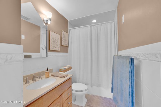 301 Chestnut Drive, Lanoka Harbor, NJ 08734