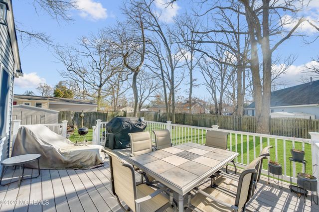 301 Chestnut Drive, Lanoka Harbor, NJ 08734