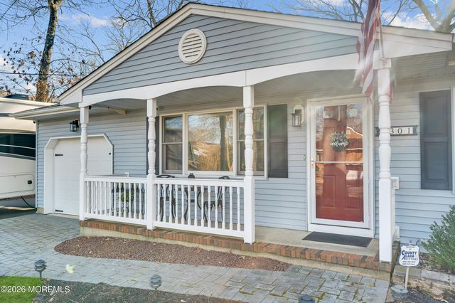 301 Chestnut Drive, Lanoka Harbor, NJ 08734