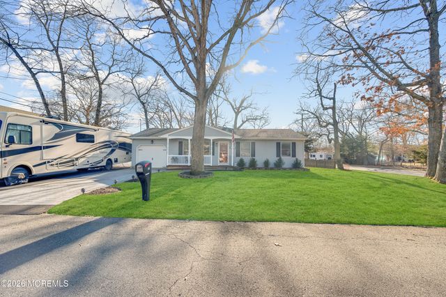301 Chestnut Drive, Lanoka Harbor, NJ 08734