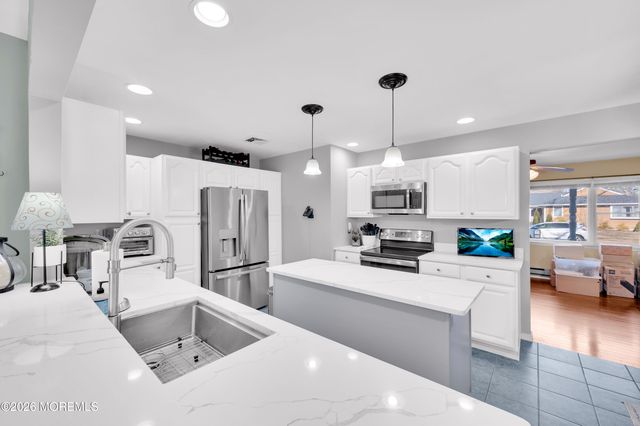 301 Chestnut Drive, Lanoka Harbor, NJ 08734