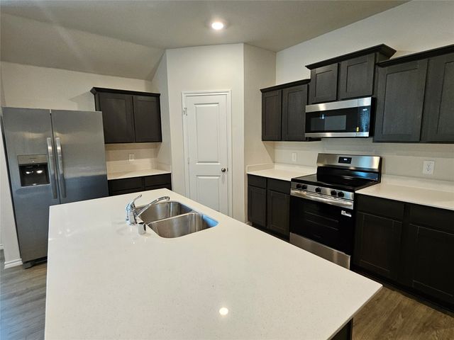 341 Wild Rose Way, Princeton, TX 75407