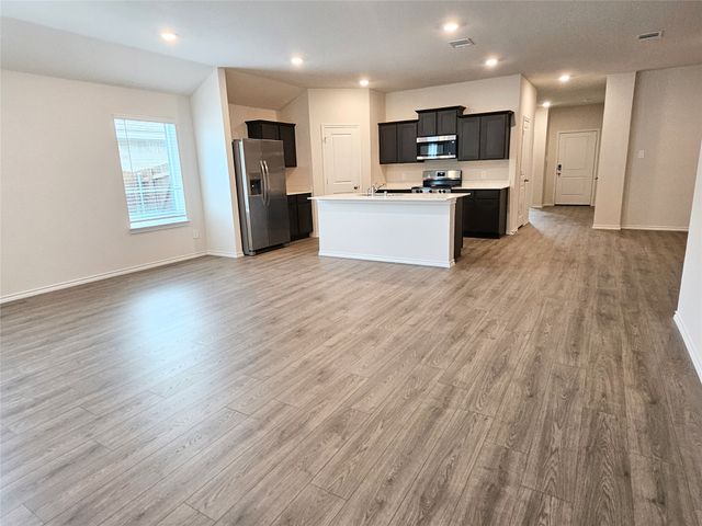 341 Wild Rose Way, Princeton, TX 75407