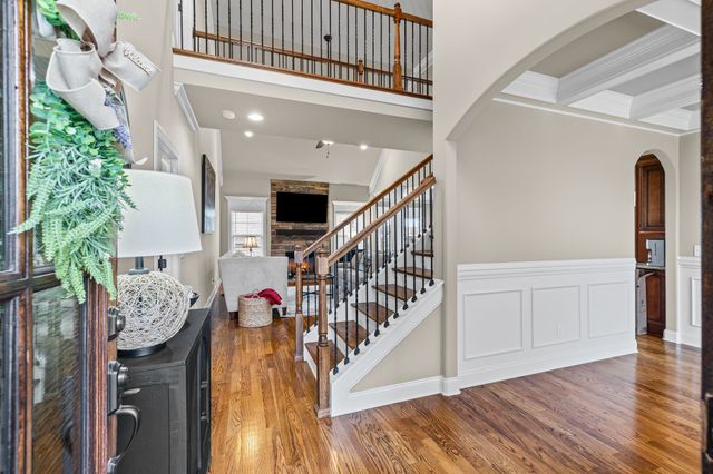 1001 Elkhorn Ct, Spring Hill, TN 37174