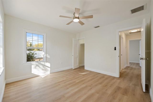 3821 6TH AVENUE N, St Petersburg, FL 33713