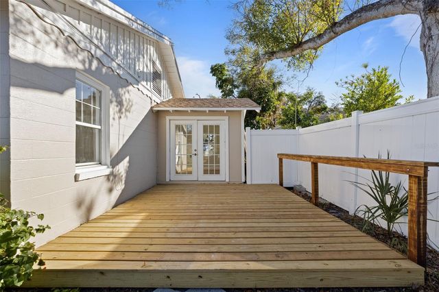 3821 6TH AVENUE N, St Petersburg, FL 33713