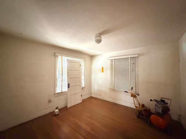 1304 N Echo Avenue, Fresno, CA 93728