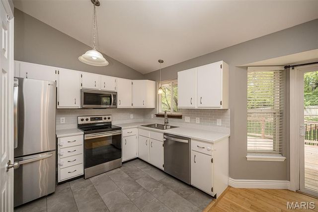 12 Red Cedar Court, St Charles, MO 63303