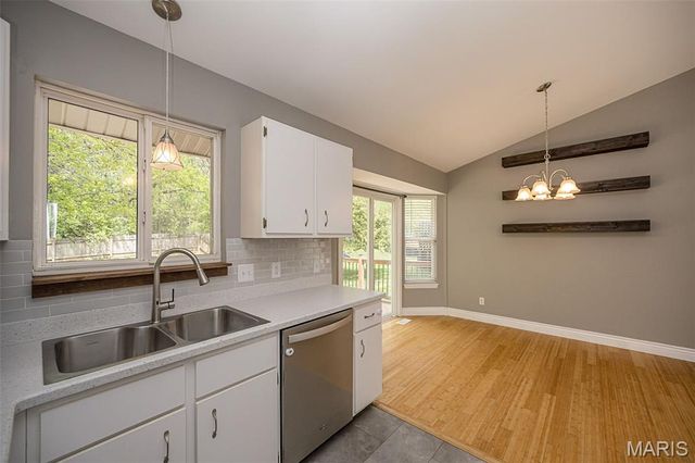 12 Red Cedar Court, St Charles, MO 63303