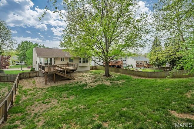 12 Red Cedar Court, St Charles, MO 63303