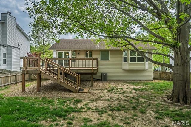 12 Red Cedar Court, St Charles, MO 63303