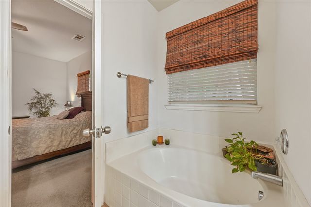 113 Heritage Court, Seagoville, TX 75159