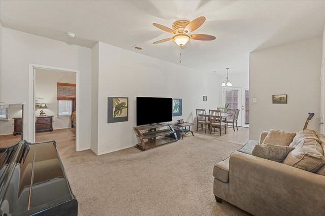 113 Heritage Court, Seagoville, TX 75159