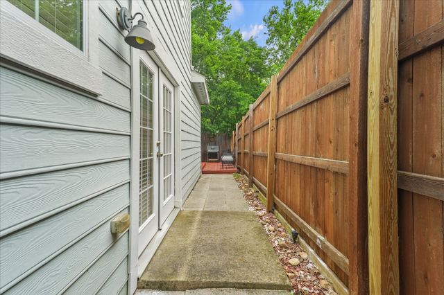 113 Heritage Court, Seagoville, TX 75159