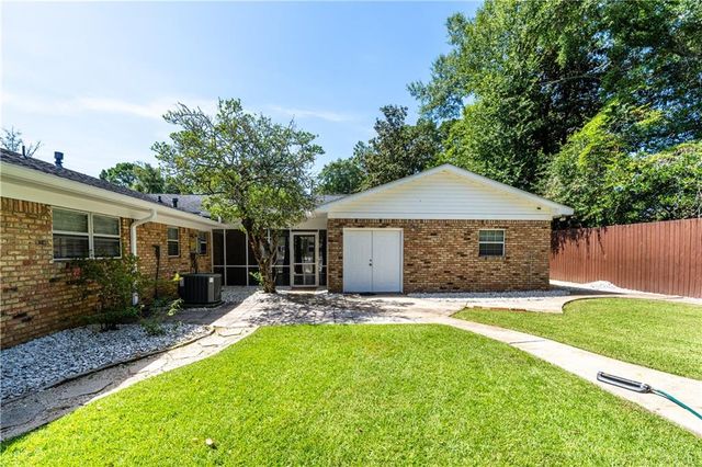 814 Pinemont Drive, Mobile, AL 36609