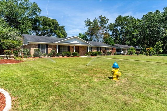 814 Pinemont Drive, Mobile, AL 36609