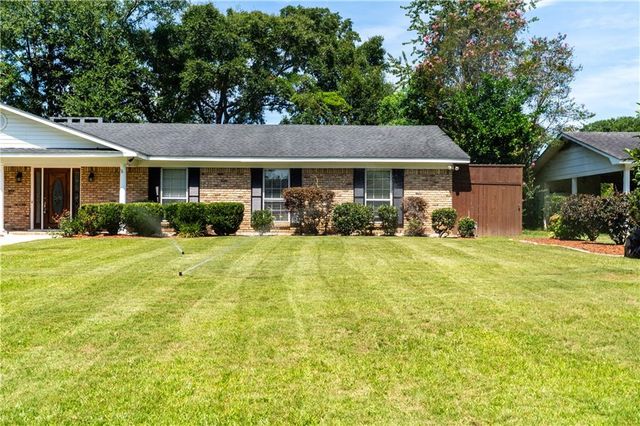 814 Pinemont Drive, Mobile, AL 36609