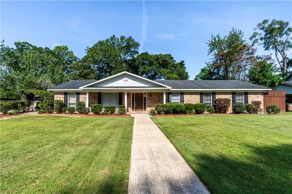 814 Pinemont Drive, Mobile, AL 36609 — photo 4