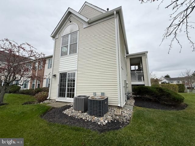 1201-A GINGER CT, Mount Laurel, NJ 08054