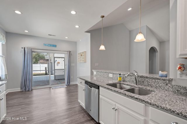 106 NW 19th Street, Oak Island, NC 28465